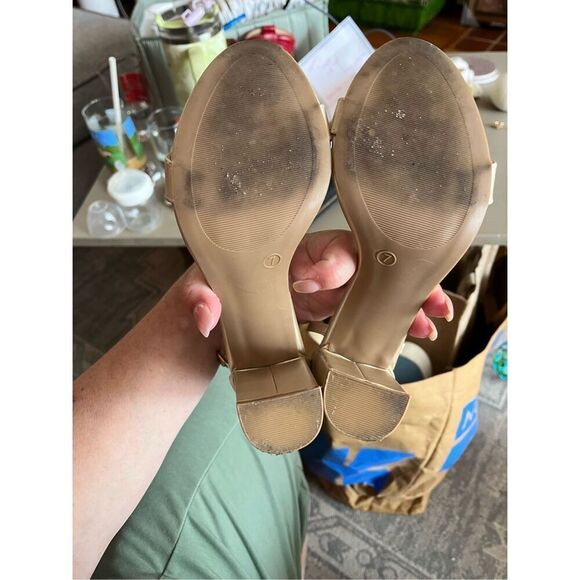 Lulu’s Taylor Gold Block Heel Open Toe Ankle Strap sandals sz 7 EUC - Picture 4 of 6